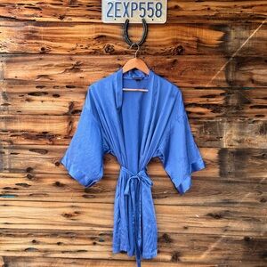 VICTORIA’S SECRET | Elegant Satin Blue Women's Kimono Robe M/L